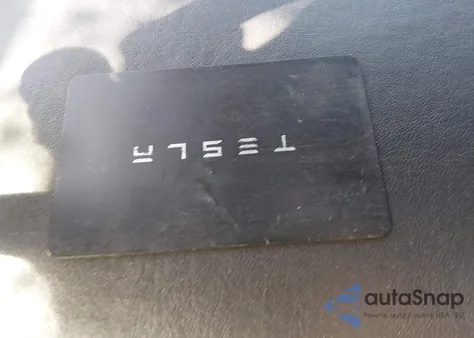 2022 Tesla Model 3 Long Range Dual Motor All-Wheel Drive z USA, uszkodzony, nr VIN 5YJ3E1EB6NF206706